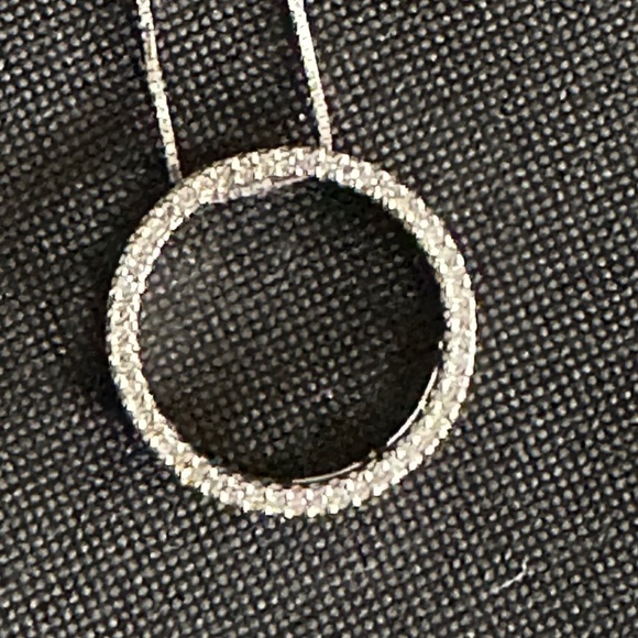 Diamond Circle Pendant in Sterling Silver - Picture 3 of 12